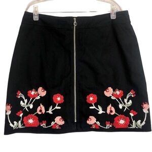 Loft black skirt with floral embroidery and front zipper Size 8